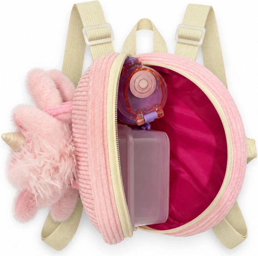 Platz für kleine Kindersachen