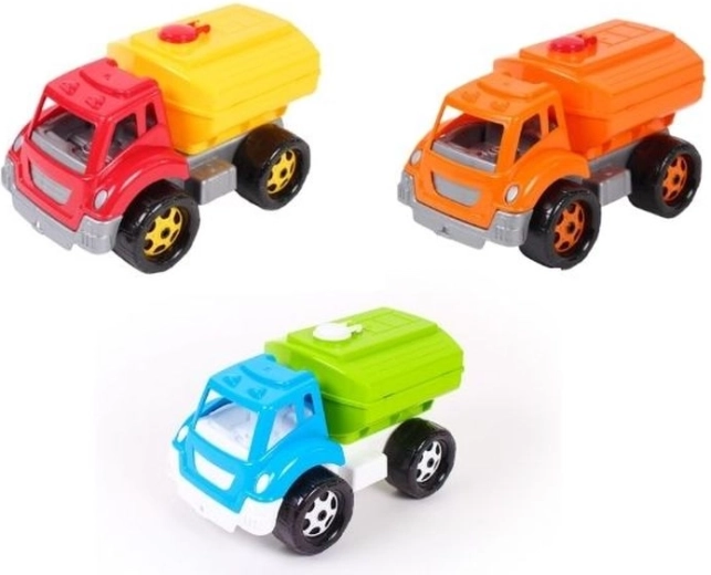 TechnoK Tanklastwagen für Kraftstoff