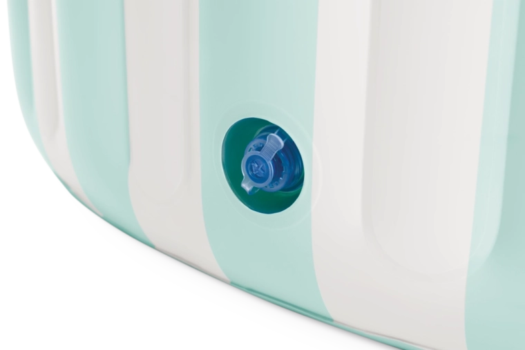 Schnelles Aufpumpen und Ablassen des Wassers