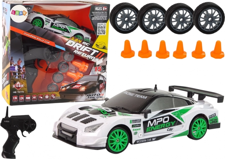 RC Drift Rennwagen 1:24 mit austauschbaren Rädern und Geschwindigkeit bis zu 15 km/h