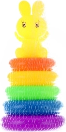 Stapelturm mit Ringen und Häschen