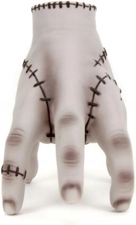 Ikonische Hand Thing aus der Serie WEDNESDAY