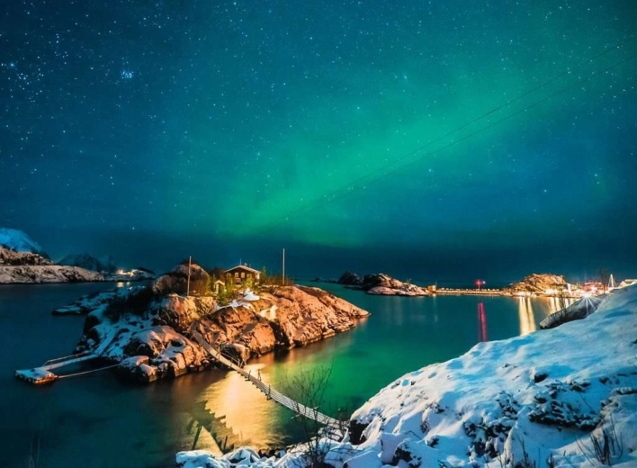 Puzzle 500 Teile Polarlicht über Bergsfjord