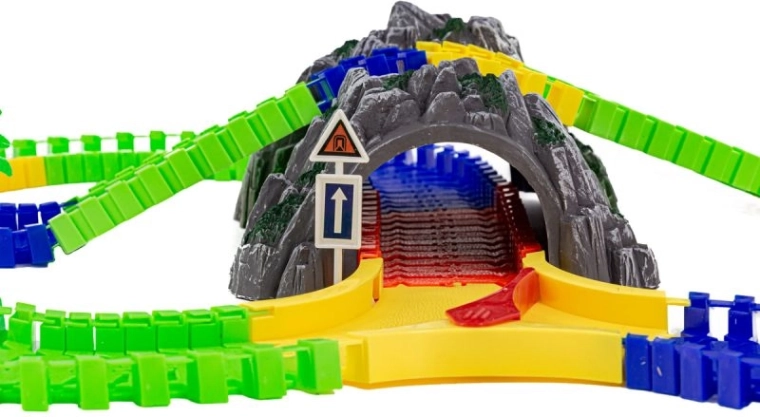 Tunnel und Zubehör für realistischen Spielspaß