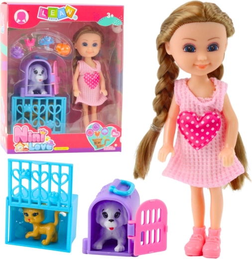 Minipuppe mit Kinderwagen und Kätzchen