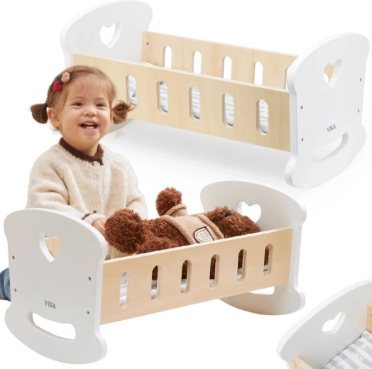 Holzpuppenwiege mit Herzchen von Viga