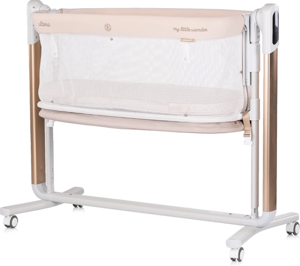 Sicheres Beistellbett am Elternbett
