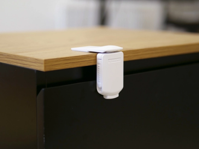 Weißes Sicherheitschloss für Schränke und Schubladen