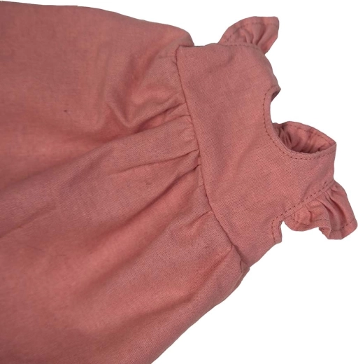 Sommeroutfit in Puderrosa