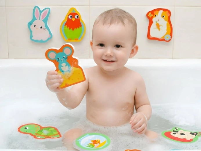 Spaß in der Wanne und an den Fliesen