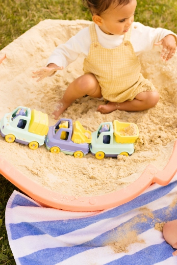 Spielen im Sand und im Wasser, leicht zu reinigen