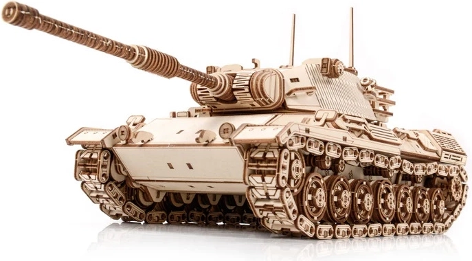 Realistisches Holzmodell des Panzers Leopard 1
