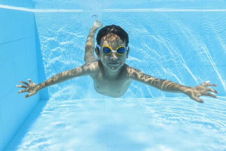 Weitwinkelgläser für bessere Übersicht unter Wasser