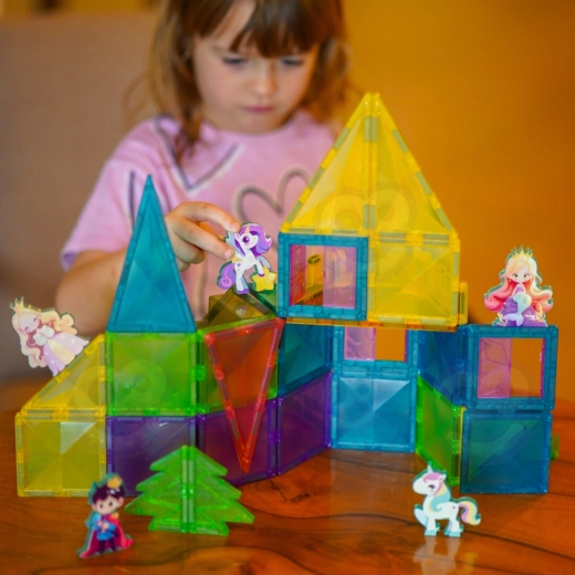 55 Teile für märchenhaftes Bauen