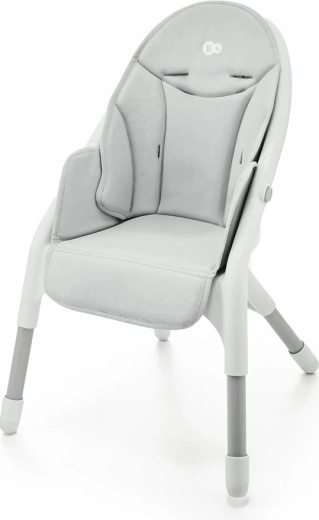 2-in-1: Hochstuhl und niedriger Sitz