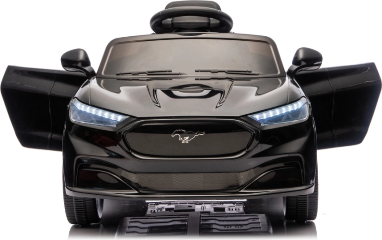 Öffnende Türen und Lichteffekte