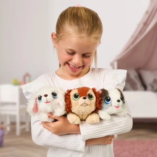 Weicher Plüschwelpe zum Kuscheln