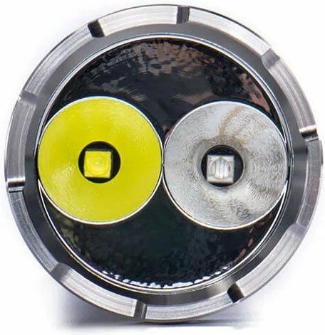 Duales Licht: Weiß und UV 365 nm in einem