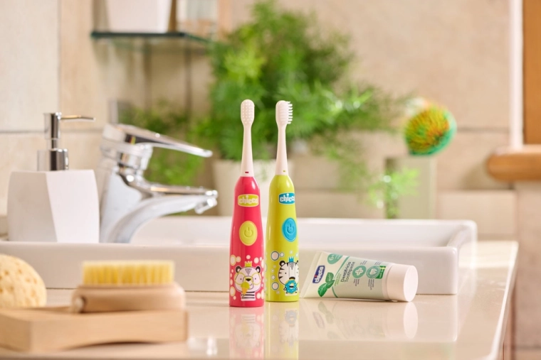 Vibrierende Reinigung mit Batterie