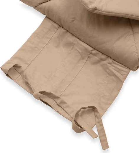 Praktische Schnürung ohne Metall und Kunststoff