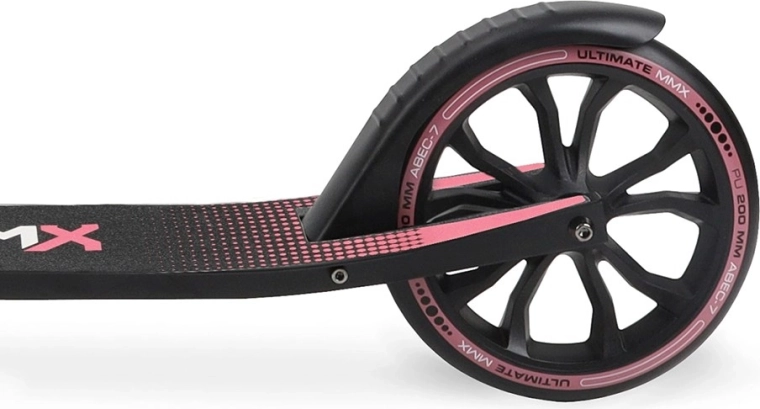 Große 205-mm-Räder und ABEC‑7-Lager für eine sanfte Fahrt