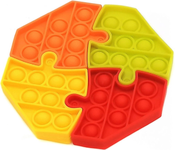 Puzzle-Zusammenbau aus 4 Teilen