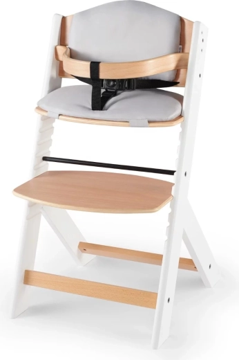 Komfort beim Essen und Spielen dank Polsterung und Ergonomie