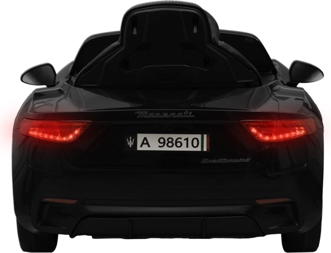 Lizenziertes MASERATI-Design mit realistischen Details