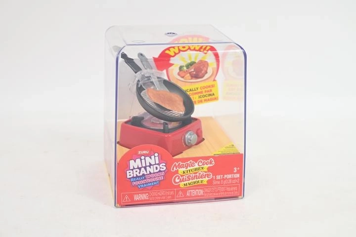 ZURU Mini Brands Magic Cook Küche mit Pfanne