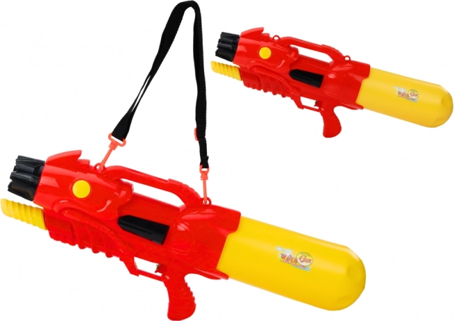 Große Wasserpistole mit einem Tank von 2850 ml und verstellbarem Riemen