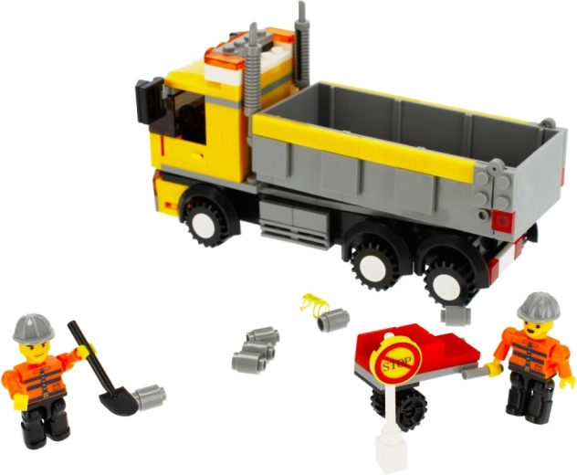 Zwei Minifiguren und Zubehör für Rollenspiel
