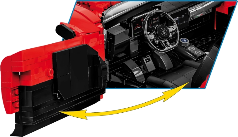 Detailreicher Innenraum und Nachbildung des V6-Motors