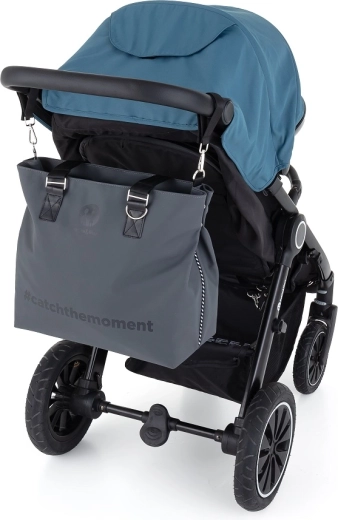 Bequeme Befestigung am Kinderwagen
