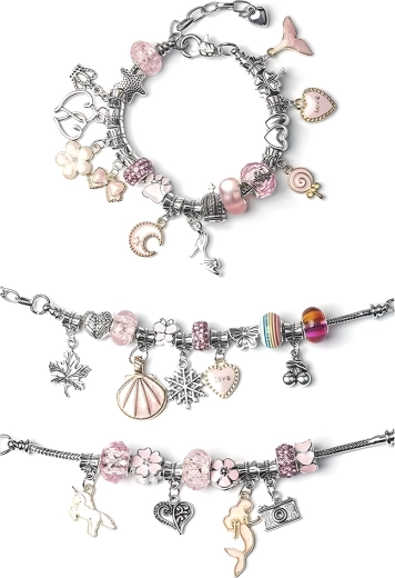 Armbänder und Anhänger zum kreativen Kombinieren