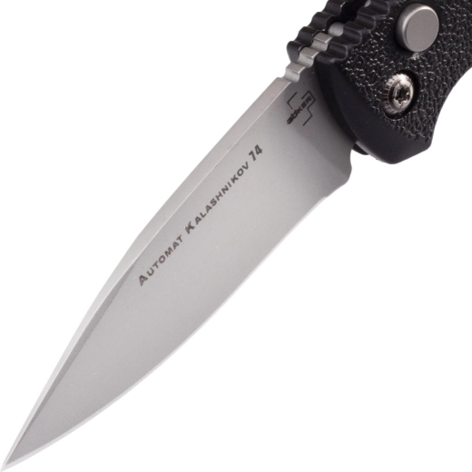 Robuste Klinge aus D2-Stahl
