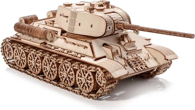 Realistisches Holzmodell des Panzers T-34-85