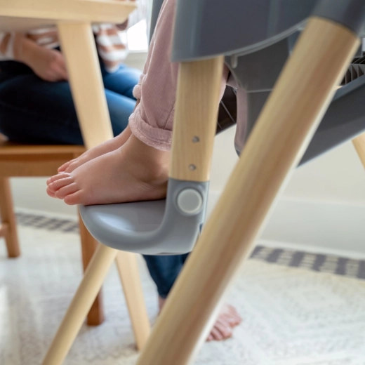 Ergonomisches Sitzen 90/90/90 und Fußstütze