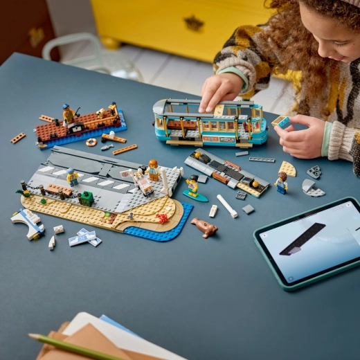 Interaktives Bauen mit der LEGO Builder App