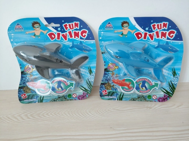 Wasserspielzeug in Form eines Hais