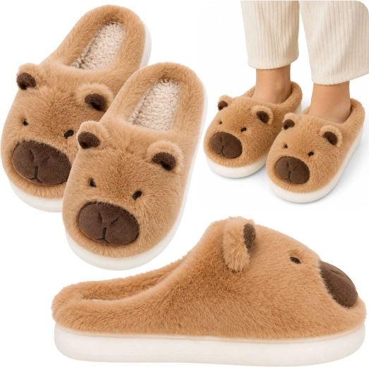 Plüsch-Hausschuhe Capybara mit Ohren, beige (Gr. 34–35)