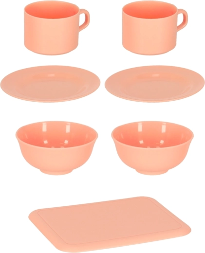 Umfangreiches Set an Geschirr und Küchenzubehör