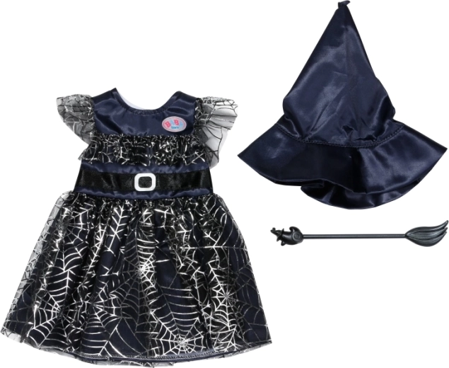 Magischer Look mit Spinnennetzmotiv