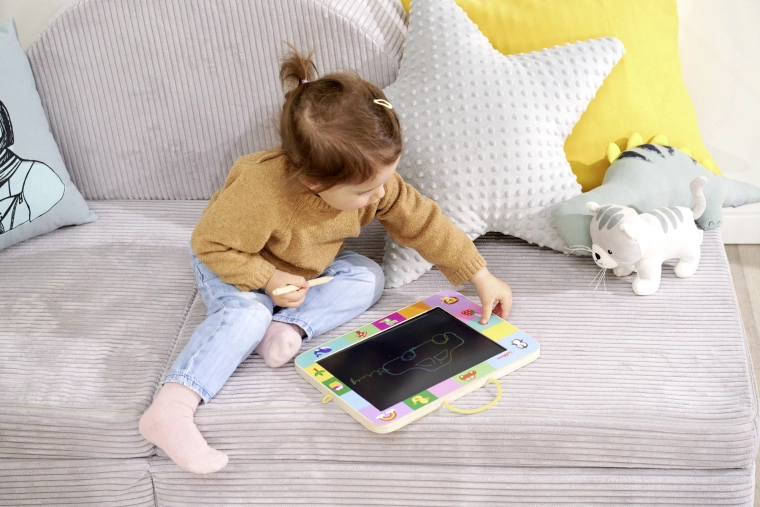 Leichte und tragbare Tafel für kreatives Gestalten im Alltag