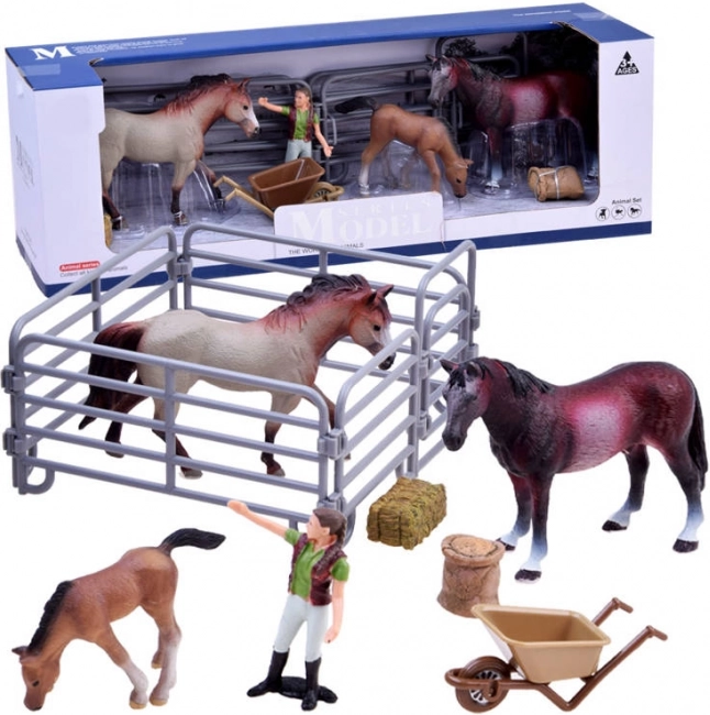 Bauernhof-Set mit Pferdefiguren aus dem Stall – Mit Fohlen