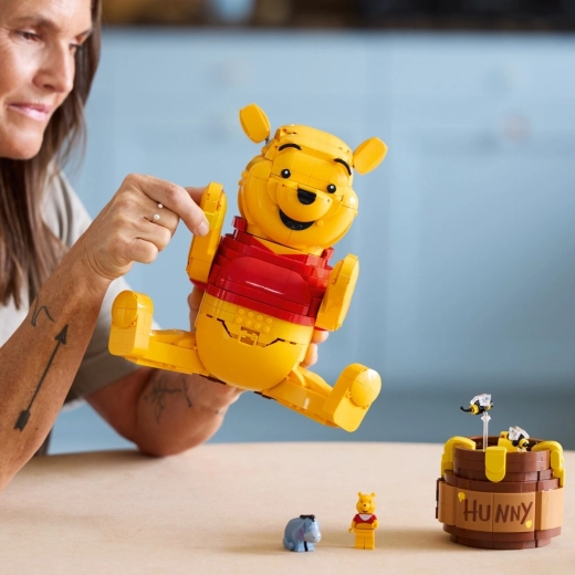 Bewegliche Winnie-Puuh-Figur
