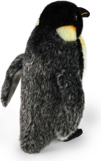 Niedlicher stehender Pinguin