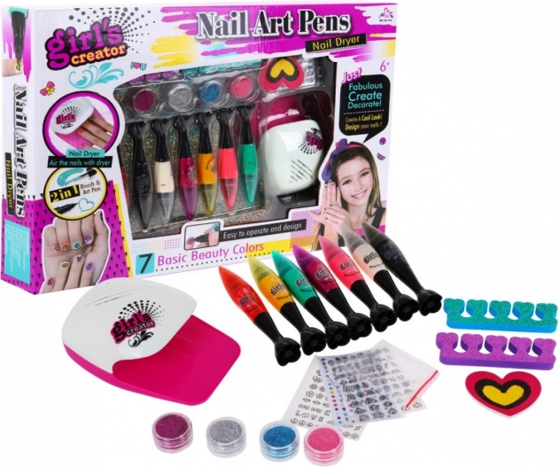Unterhaltsames Nageldekorationsset für Kinder 6+