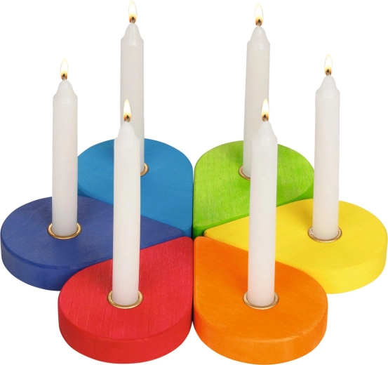 Geburtstagskranz – Holzkerzenhalter in Regenbogenfarben (6 Stk.)