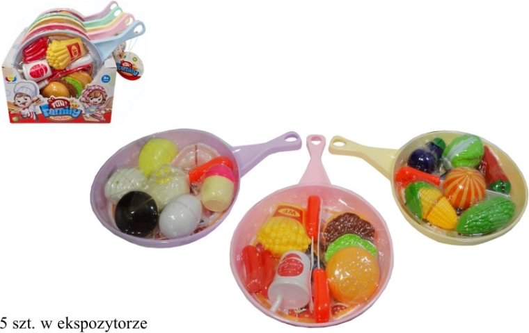 Spielpfanne mit Lebensmitteln für kleine Köche