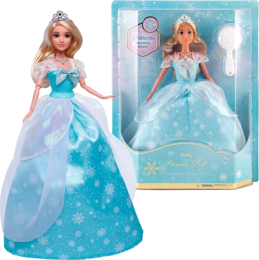 Modische Puppe im blauen Prinzessinnenkleid